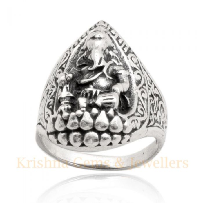 Sree Kumaran | 22K Gold Divine Lord Ganesh Ring